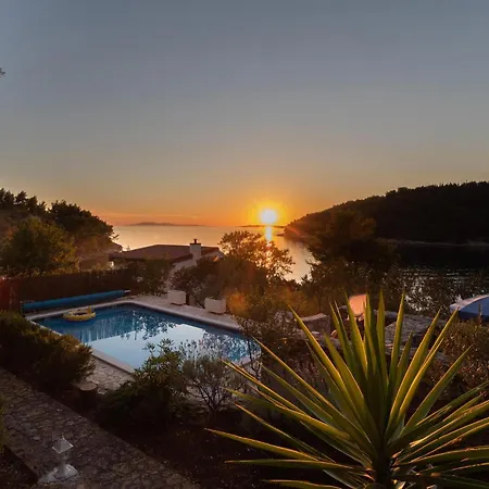 Holiday home Beautiful In