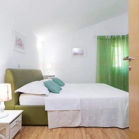 Beautiful In * וולה לוקה