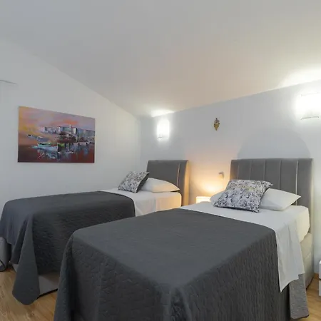 Beautiful In * וולה לוקה