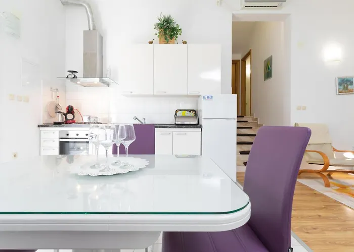 Beautiful In Holiday home